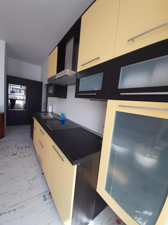 Apartamento Žlutý apartmán v Chomutově Exterior foto
