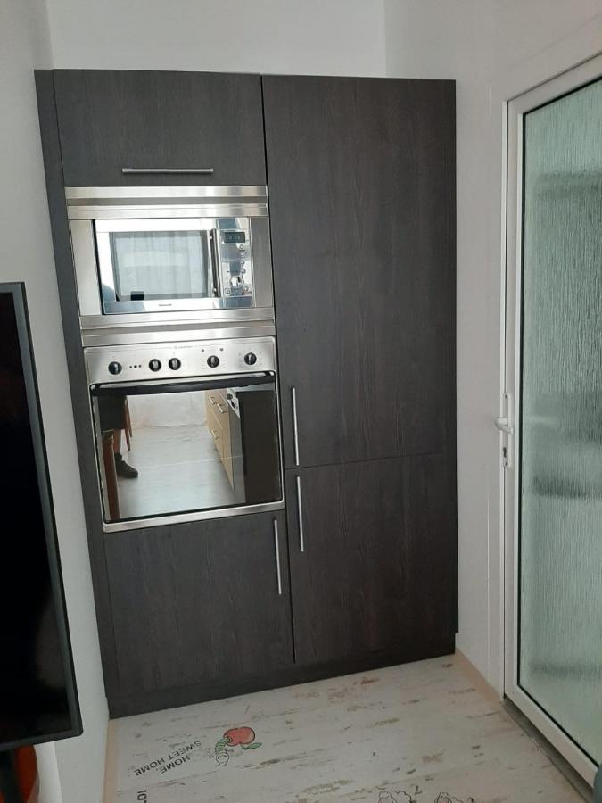 Apartamento Žlutý apartmán v Chomutově Exterior foto